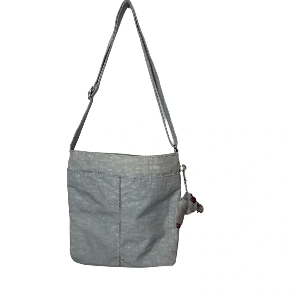 Kipling Machida Davina Nylon Crossbody Bag Adjustable Strap Zippered Pocket Gray
